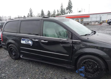 2010 Chrysler Town & Country Limited z USA, uszkodzony, nr VIN 2A4RR6DX0AR177396